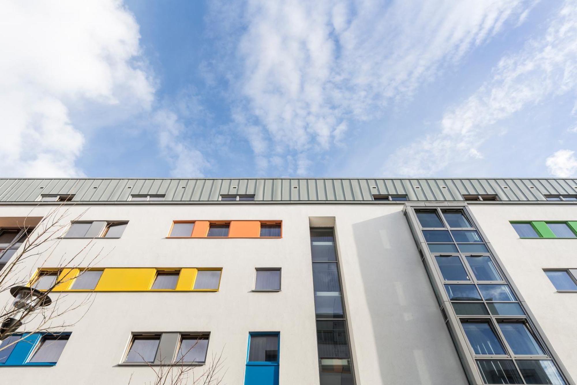 Wenlock Court Aparthotel Лутън Екстериор снимка